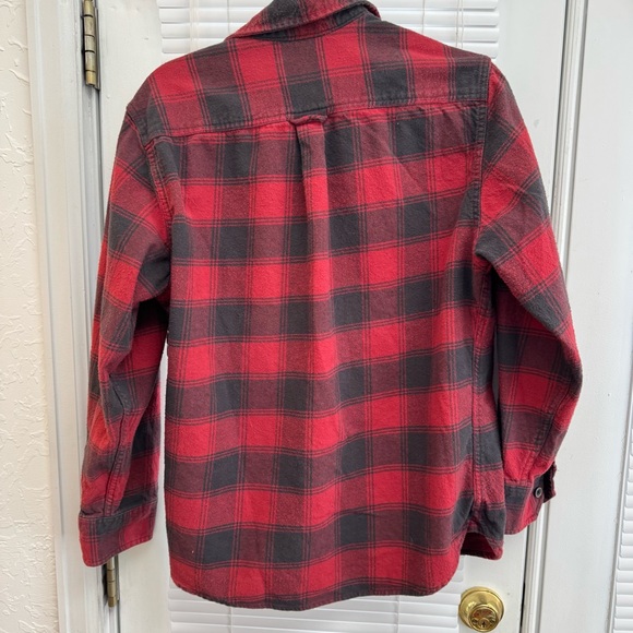 Red & Black Plaid Flannel Shirt - Picture 8 of 8